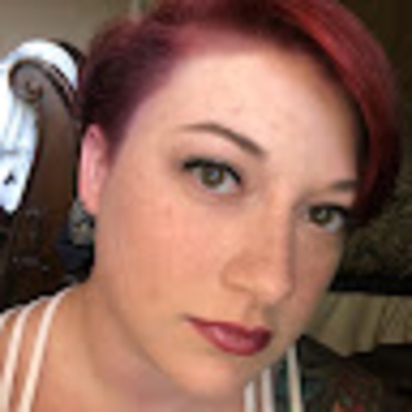 Meet your Posher, Suzanne - Picture 1 of 1